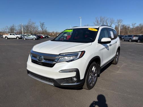 2022 Honda Pilot Touring 7-Passenger