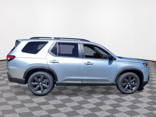 Silver Metallic 2026 Honda Pilot Sport