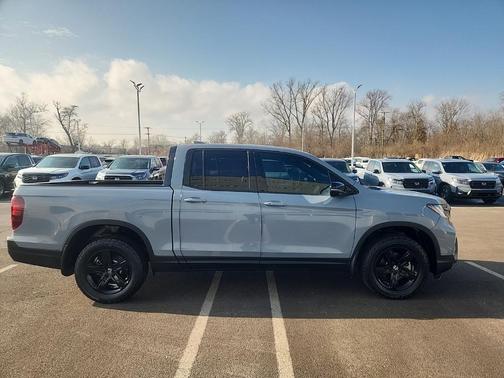 2023 Honda Ridgeline Black Edition