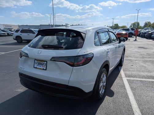 2023 Honda HR-V LX