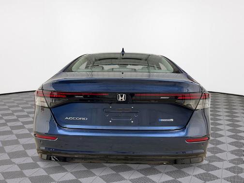 Canyon 2026 Honda Accord Hybrid EX-L