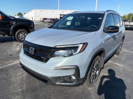 Gray Pearl 2022 Honda Pilot Sport