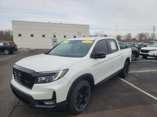 2022 Honda Ridgeline Black Edition