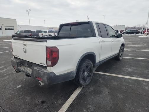 2022 Honda Ridgeline Black Edition