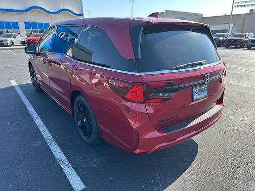 Radiant Red Metallic II 2026 Honda Odyssey Sport-L