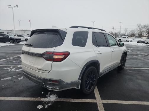 2025 Honda Pilot Black Edition