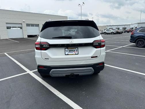 2025 Honda Pilot TrailSport