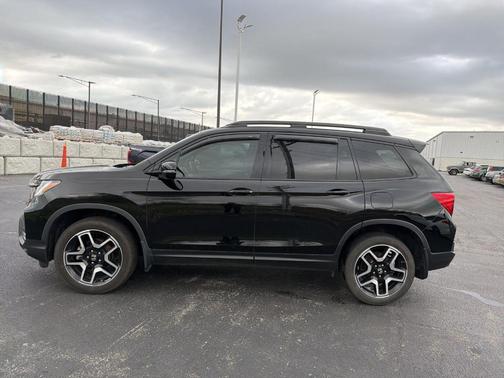 Black 2022 Honda Passport Elite