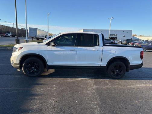 2023 Honda Ridgeline Black Edition