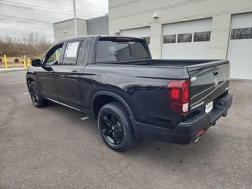 2022 Honda Ridgeline Black Edition