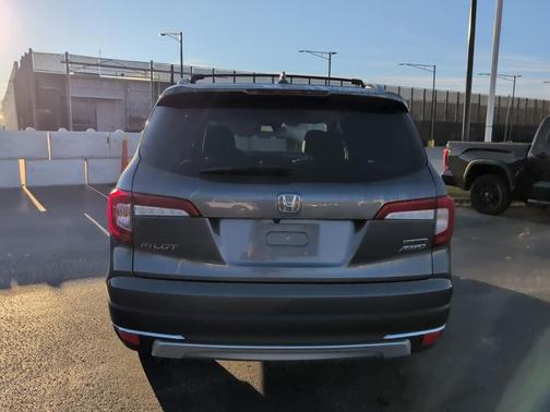 2021 Honda Pilot Touring 7-Passenger