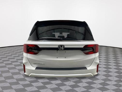 Platinum 2026 Honda Odyssey EX-L