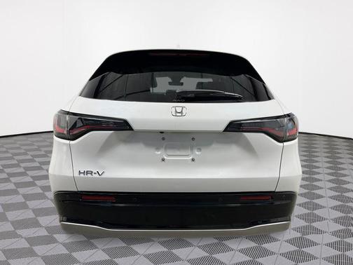 Platinum 2027 Honda HR-V EX-L
