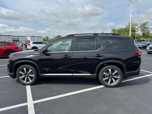 2025 Honda Pilot Elite