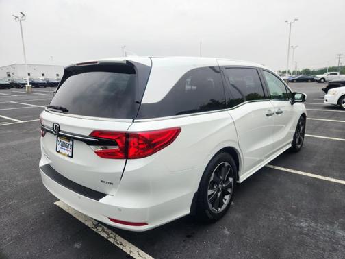 2022 Honda Odyssey Elite