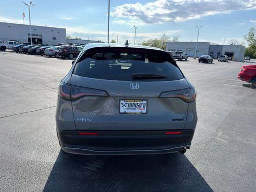 Urban Gray Pearl 2024 Honda HR-V Sport