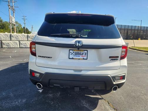 2023 Honda Passport TrailSport