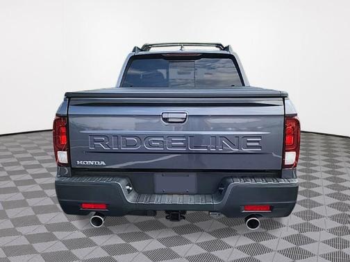 Modern Steel Metallic 2026 Honda Ridgeline RTL