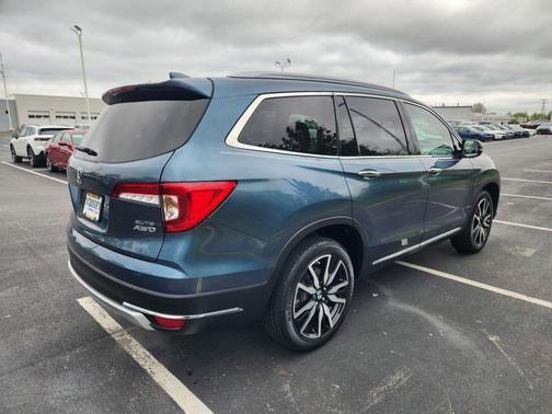 2022 Honda Pilot Elite