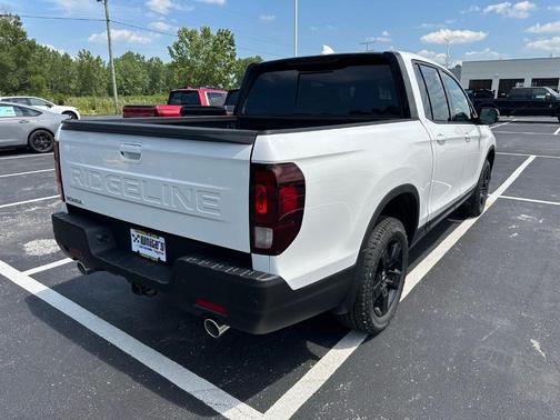 2025 Honda Ridgeline Black Edition