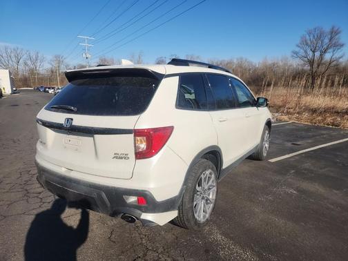 2019 Honda Passport Elite