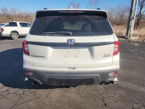2019 Honda Passport Elite