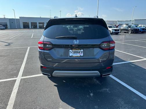 2025 Honda Pilot Elite