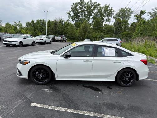 White 2023 Honda Civic Sport