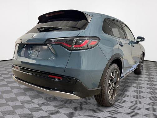 Nordic 2027 Honda HR-V EX-L
