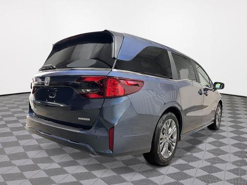 Smoke 2026 Honda Odyssey Touring