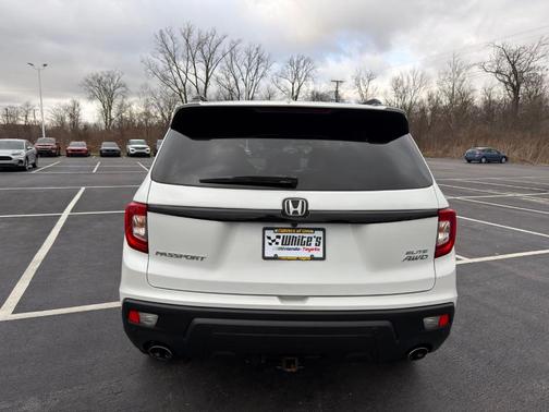 2020 Honda Passport Elite