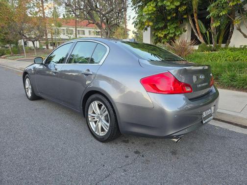 2013 INFINITI G37 Journey