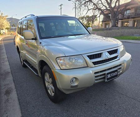 2005 Mitsubishi Montero Limited
