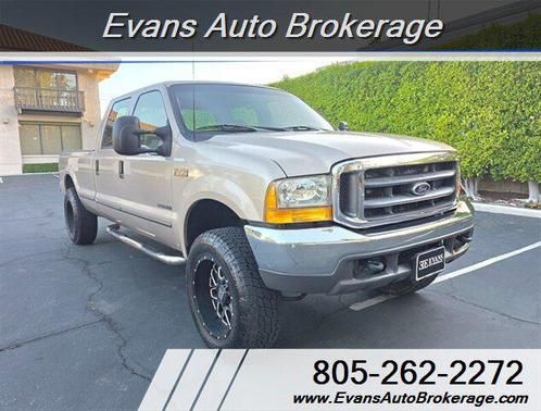 Light Prairie Tan Clearcoat Metallic 1999 Ford F-250 XLT