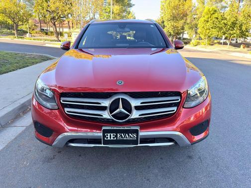 2018 Mercedes-Benz GLC 300 Base