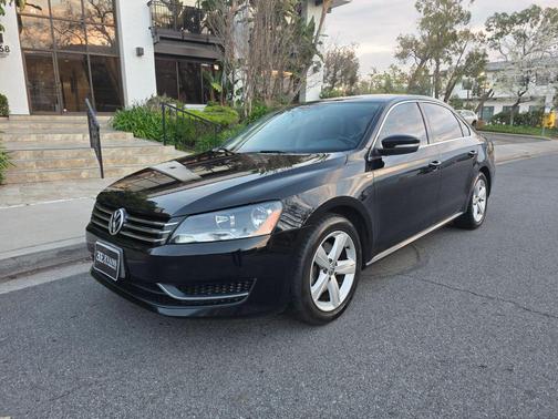 2014 Volkswagen Passat 1.8T S
