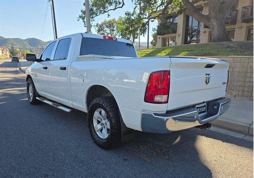 Bright White Clearcoat 2018 RAM 1500 Tradesman