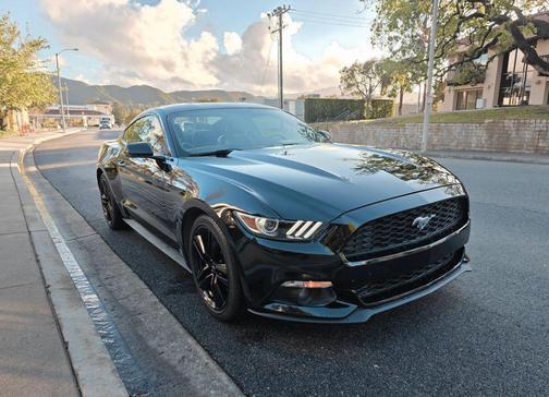2016 Ford Mustang EcoBoost Premium