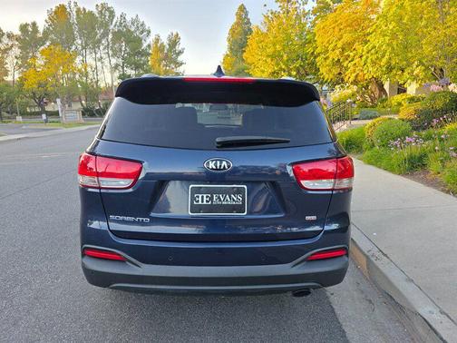 Blaze Blue 2017 Kia Sorento LX