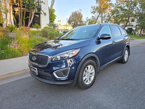 Blaze Blue 2017 Kia Sorento LX