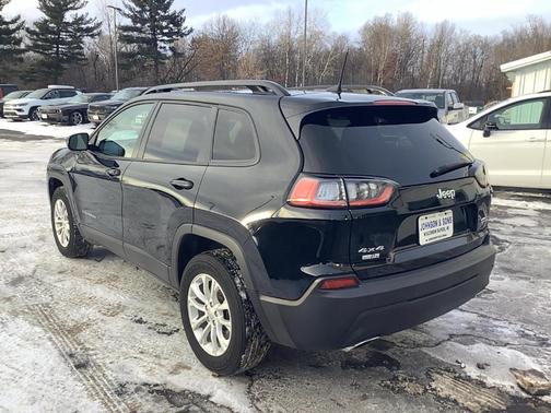 2022 Jeep Cherokee Latitude Lux