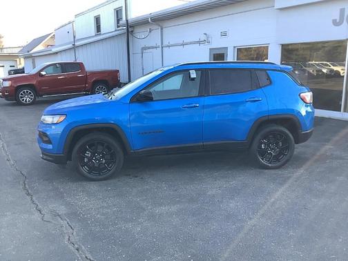 2025 Jeep Compass Latitude