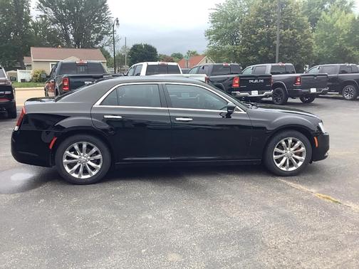 2018 Chrysler 300 Limited