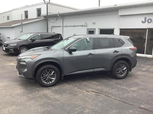 2022 Nissan Rogue S
