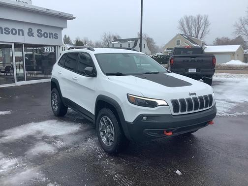 2019 Jeep Cherokee Trailhawk