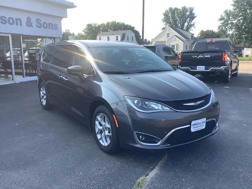 2019 Chrysler Pacifica Touring Plus