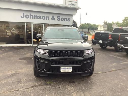 Diamond Black 2026 Jeep Grand Cherokee Limited