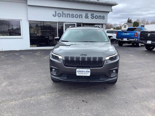 2023 Jeep Cherokee Altitude Lux