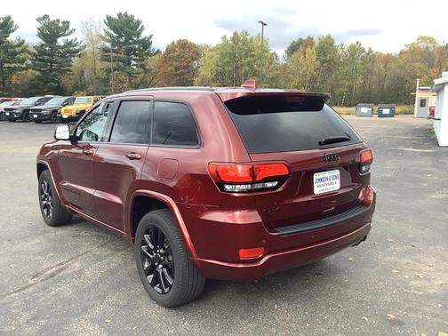 2021 Jeep Grand Cherokee Laredo