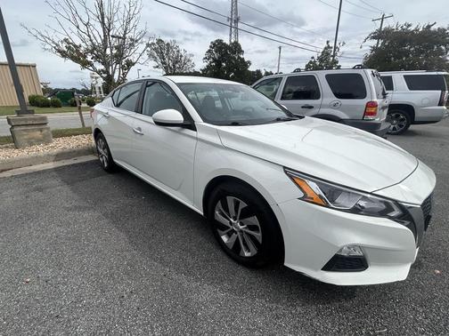 2021 Nissan Altima S FWD